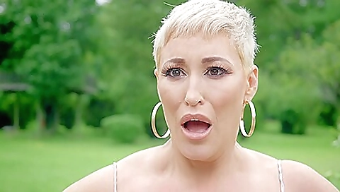 Mature blonde enjoys her man's attention in the water park