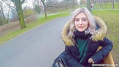 Hot blonde babe in sexy blouse is fucking in the park