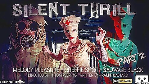 Adorable actress shows off all her natural body from one point of view