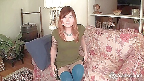 Big ass amateur babe toys with her cunt in solo videos