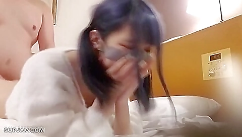 Japanese babe with a great ass gives a blowjob and deepthroats