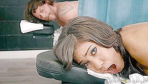 Conscious Uncoupling Massage With Gia Milana And Danny Mountain