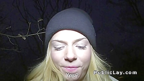 Busty blonde babe has a deepthroat outdoor sex session