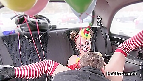 Horny teen with a sexy body is getting fucked in the car