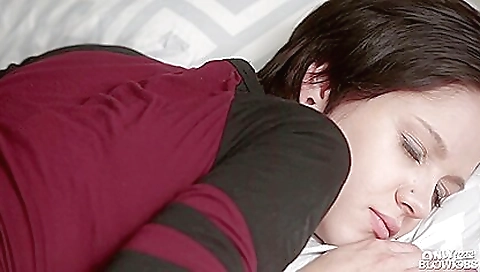 Busty brunette teen girl gets a deepthroat blowjob