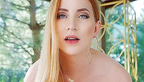 Redheaded redhead is using a sex toy in vr porn video